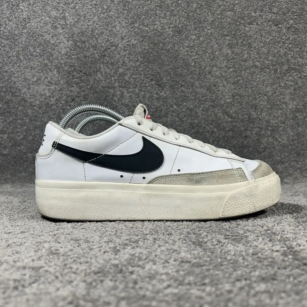 Nike Blazer Low DJ0292-101 Women’s Size 9.5 White Black Platform Shoes Used